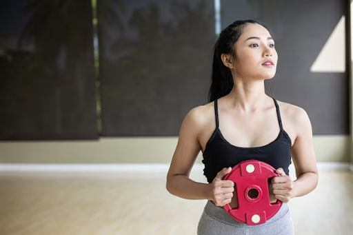 Person practicing mindfulness to boost mental fitness in NYC’s busy environment.